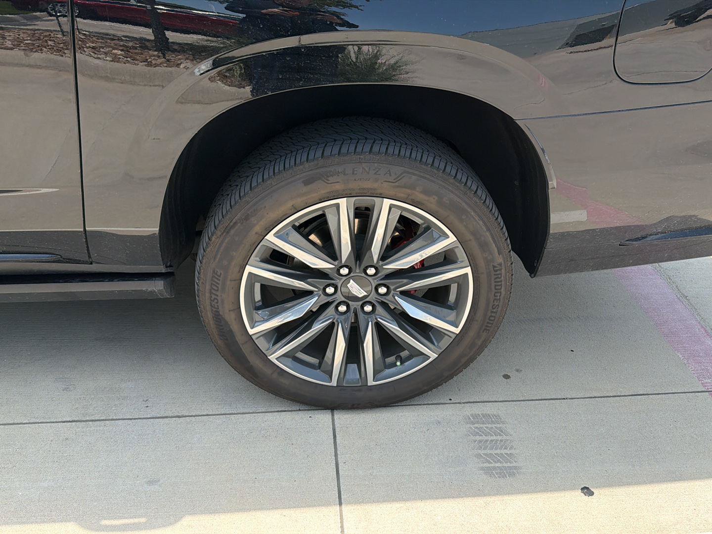 Certified 2023 Cadillac Escalade ESV Sport Platinum AWD/4WD image 22