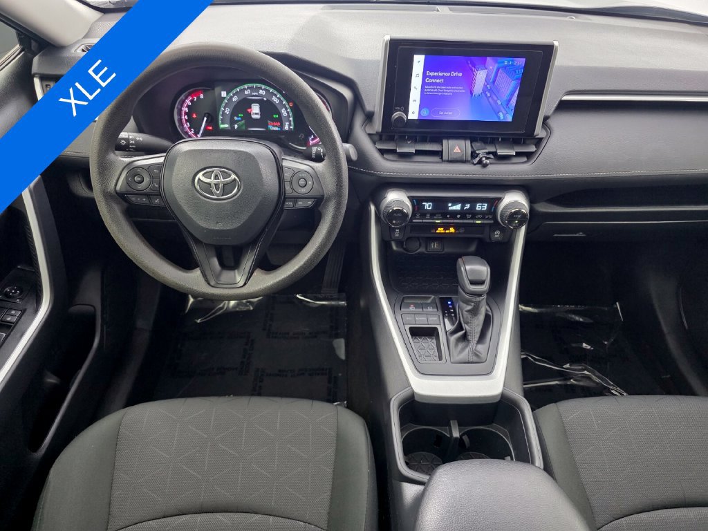 Used 2025 Toyota RAV4 XLE w/ Convenience Package FWD image 13