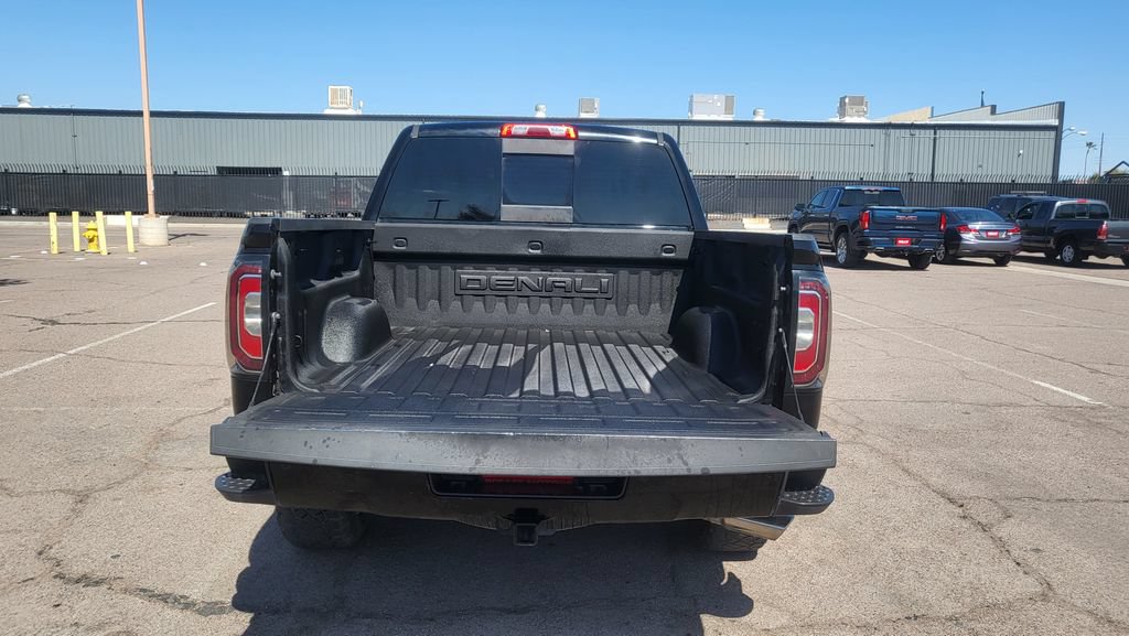 Used 2018 GMC Sierra 1500 Denali RWD image 11