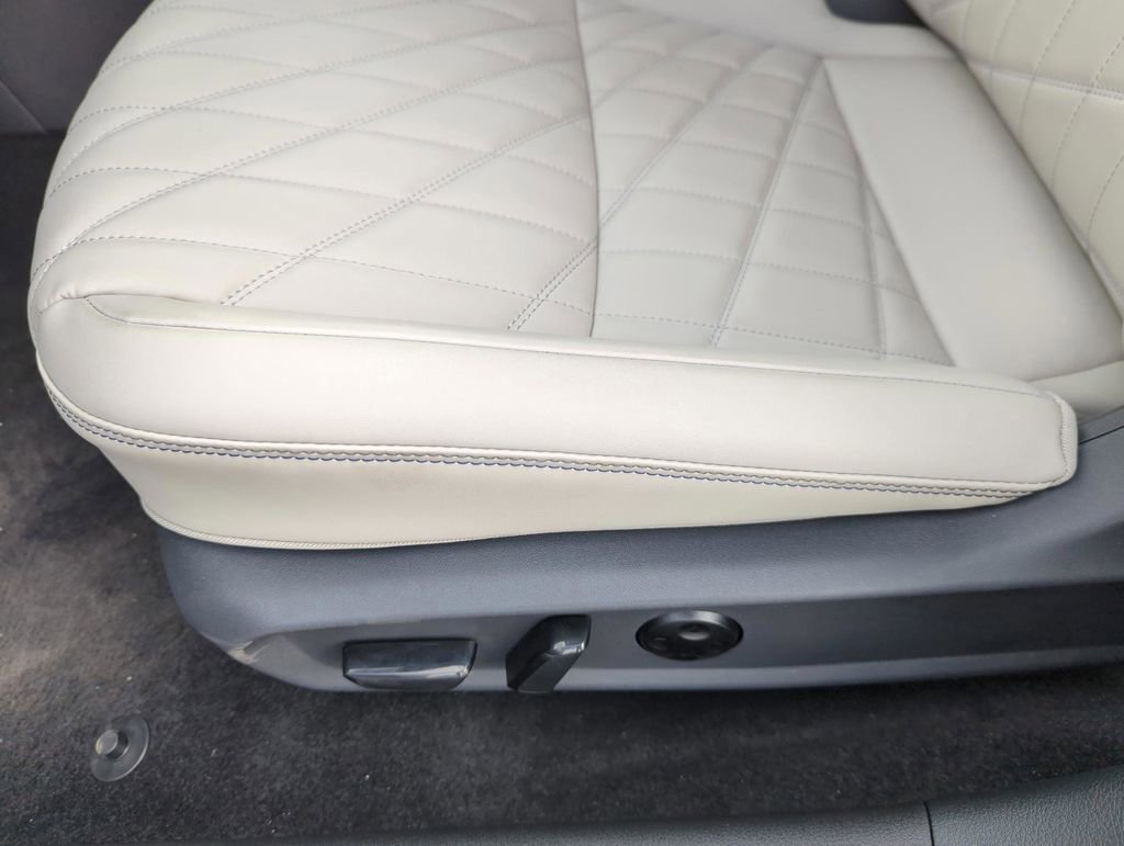 New 2026 Nissan Sentra SL w/ Floor Mat Package image 31