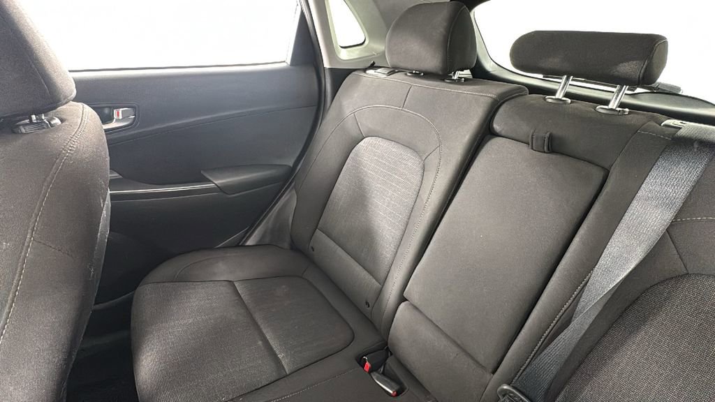 Used 2023 Hyundai Kona SEL w/ Convenience Package image 14