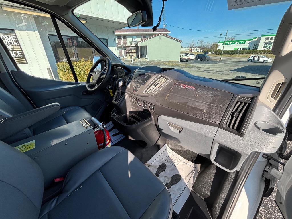 Used 2017 Ford Transit 350 148 Medium Roof image 29
