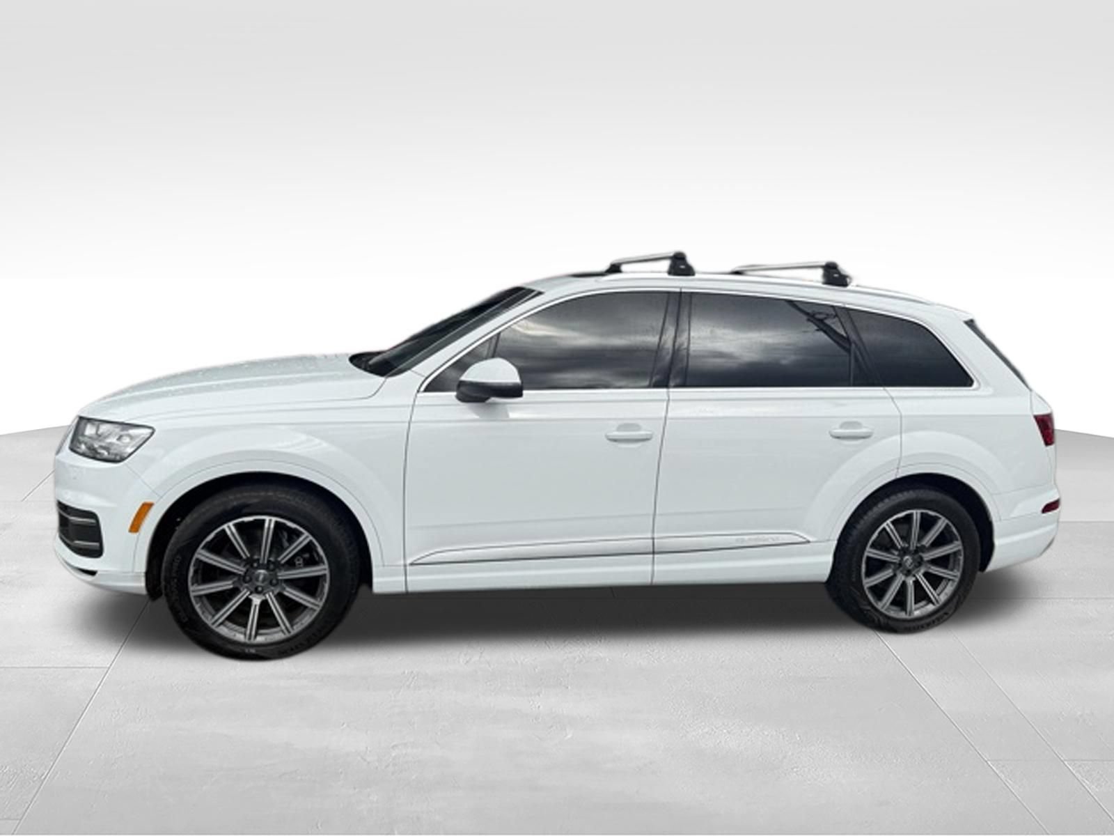 Used 2017 Audi Q7 3.0T Premium Plus AWD/4WD image 2