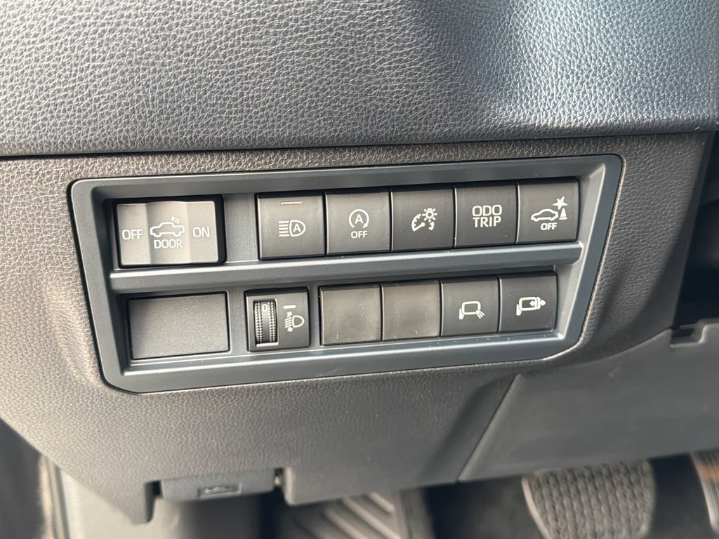 New 2026 Toyota Tundra SR5 AWD/4WD image 17