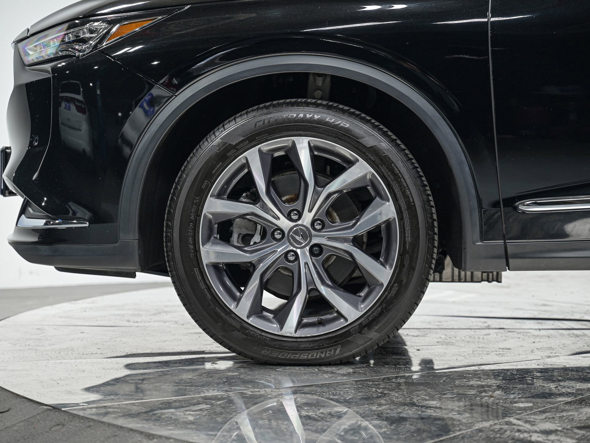 Used 2022 Acura MDX SH-AWD w/ Technology Package image 3