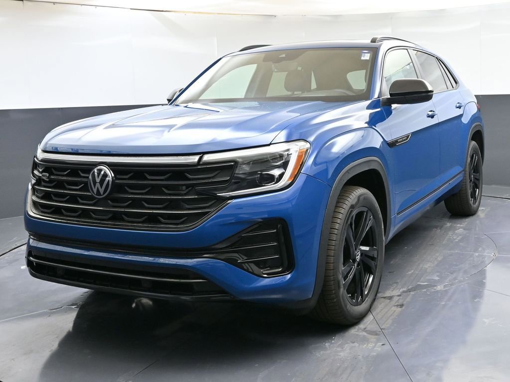 Used 2025 Volkswagen Atlas Cross Sport SEL R-Line image 1