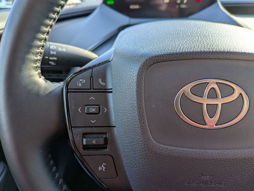 Used 2023 Toyota Prius XLE image 19