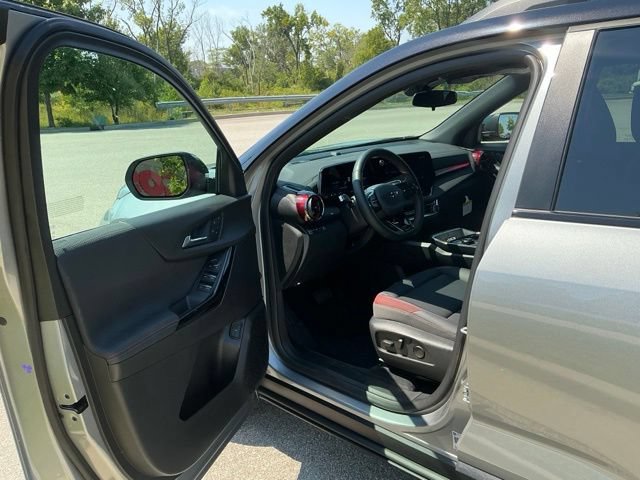 Used 2026 Chevrolet Equinox RS w/ Convenience Package III AWD/4WD image 15