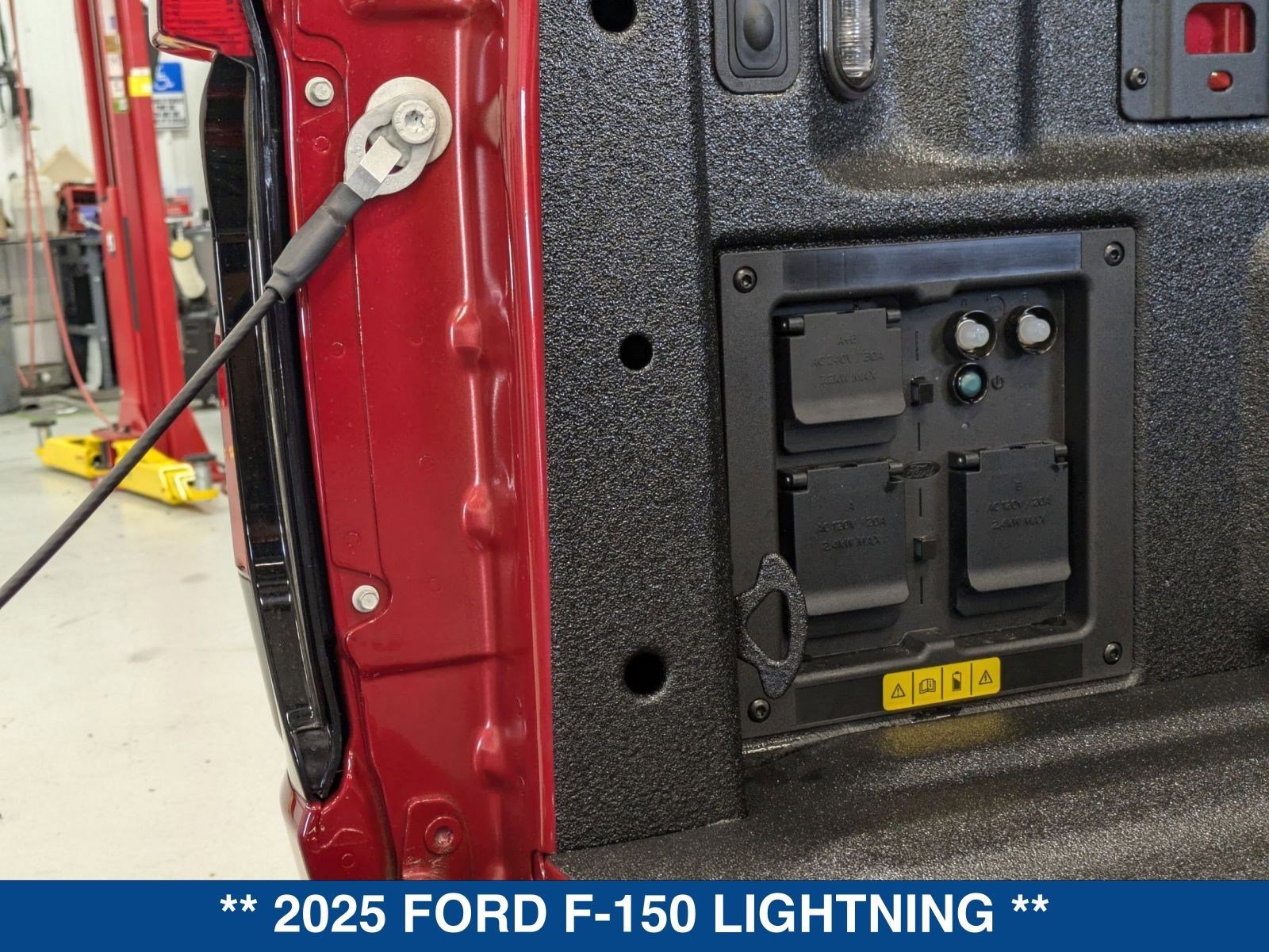 New 2025 Ford F150 Lightning Lariat w/ Max Trailer Tow Package image 15