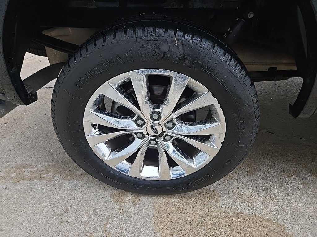 Used 2018 Ford F150 Lariat AWD/4WD image 38