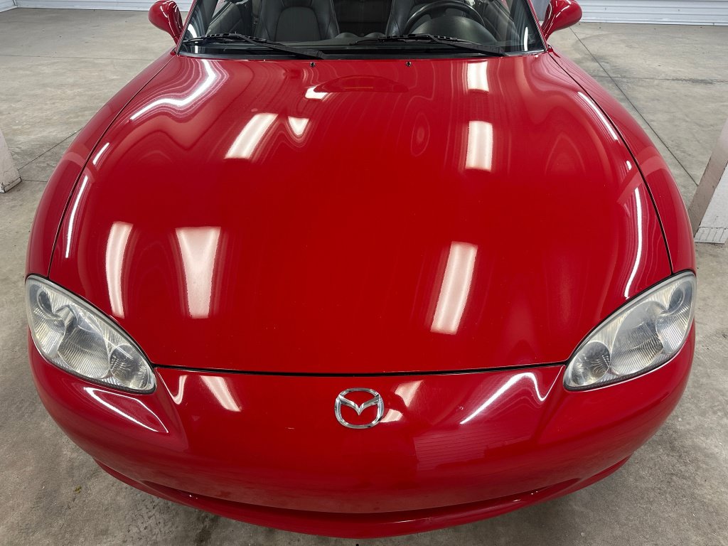 Used 2004 MAZDA MX-5 Miata LS RWD image 25