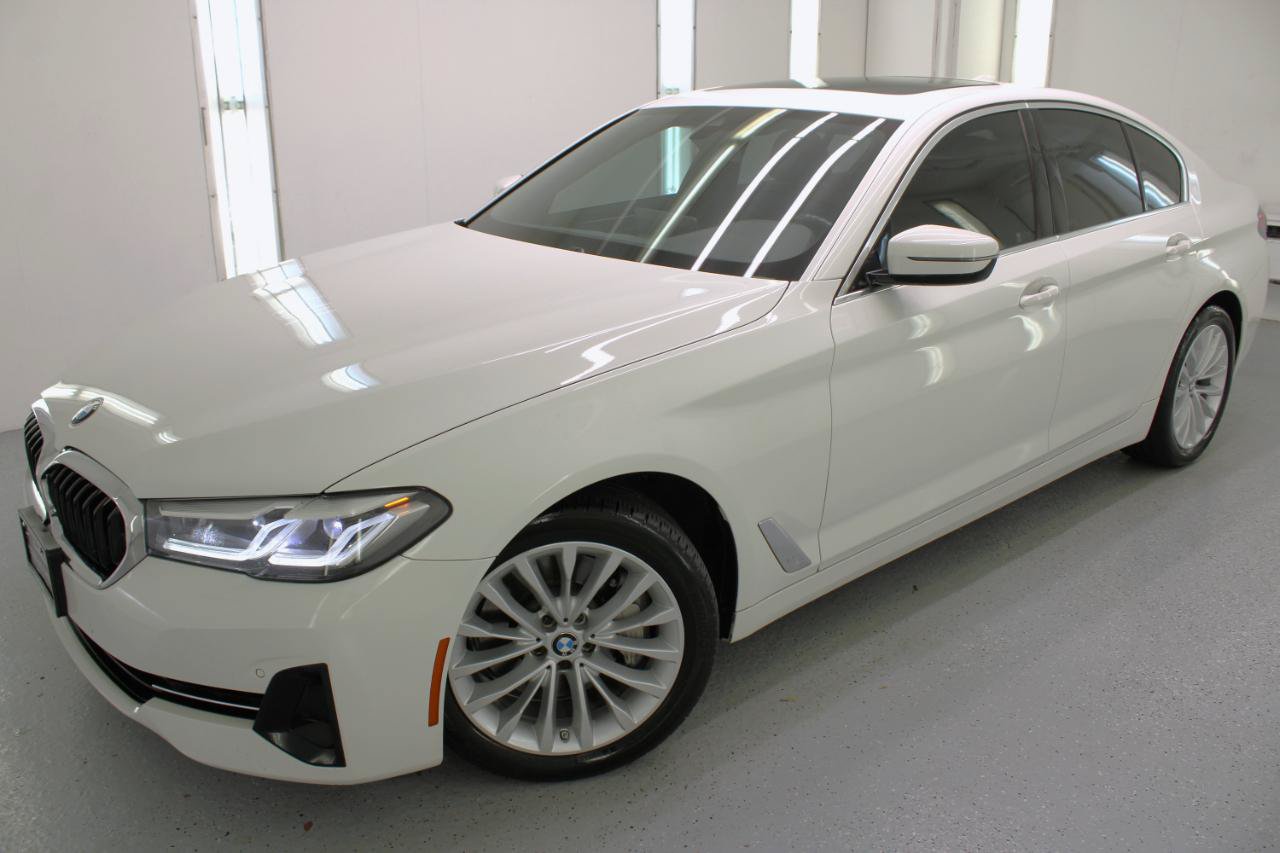 Used 2021 BMW 530i w/ Convenience Package RWD image 28
