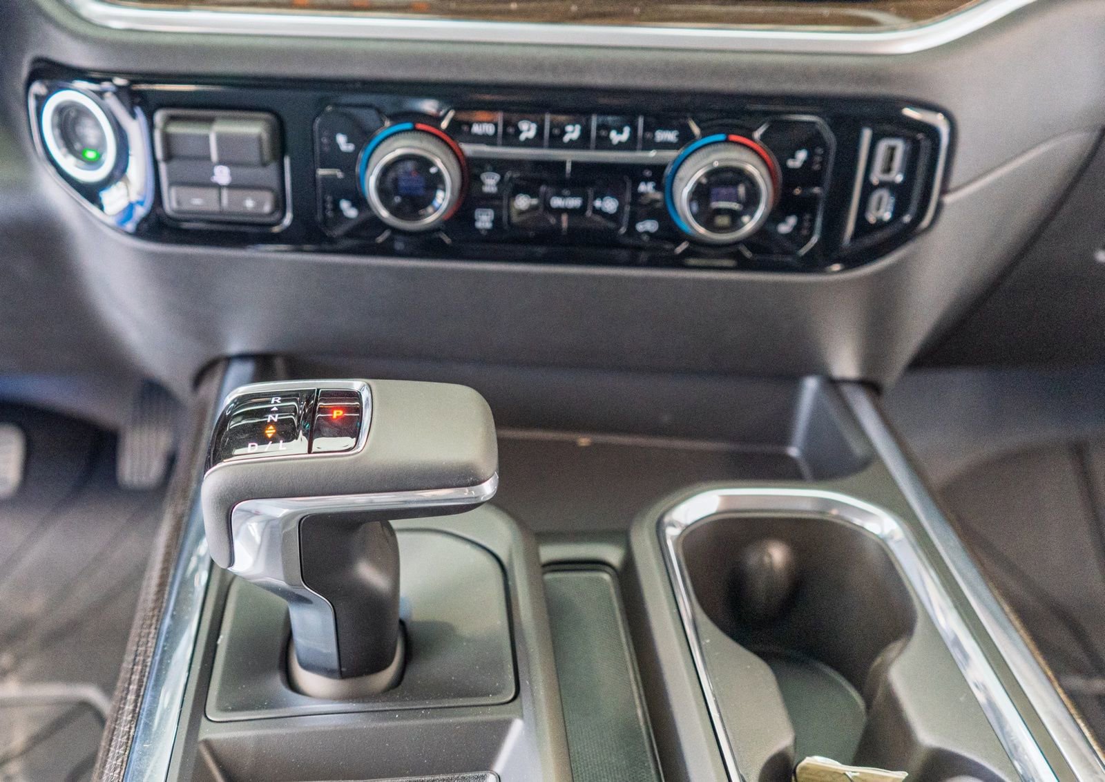 New 2026 Chevrolet Silverado 1500 RST w/ RST All Star Premium Package image 13