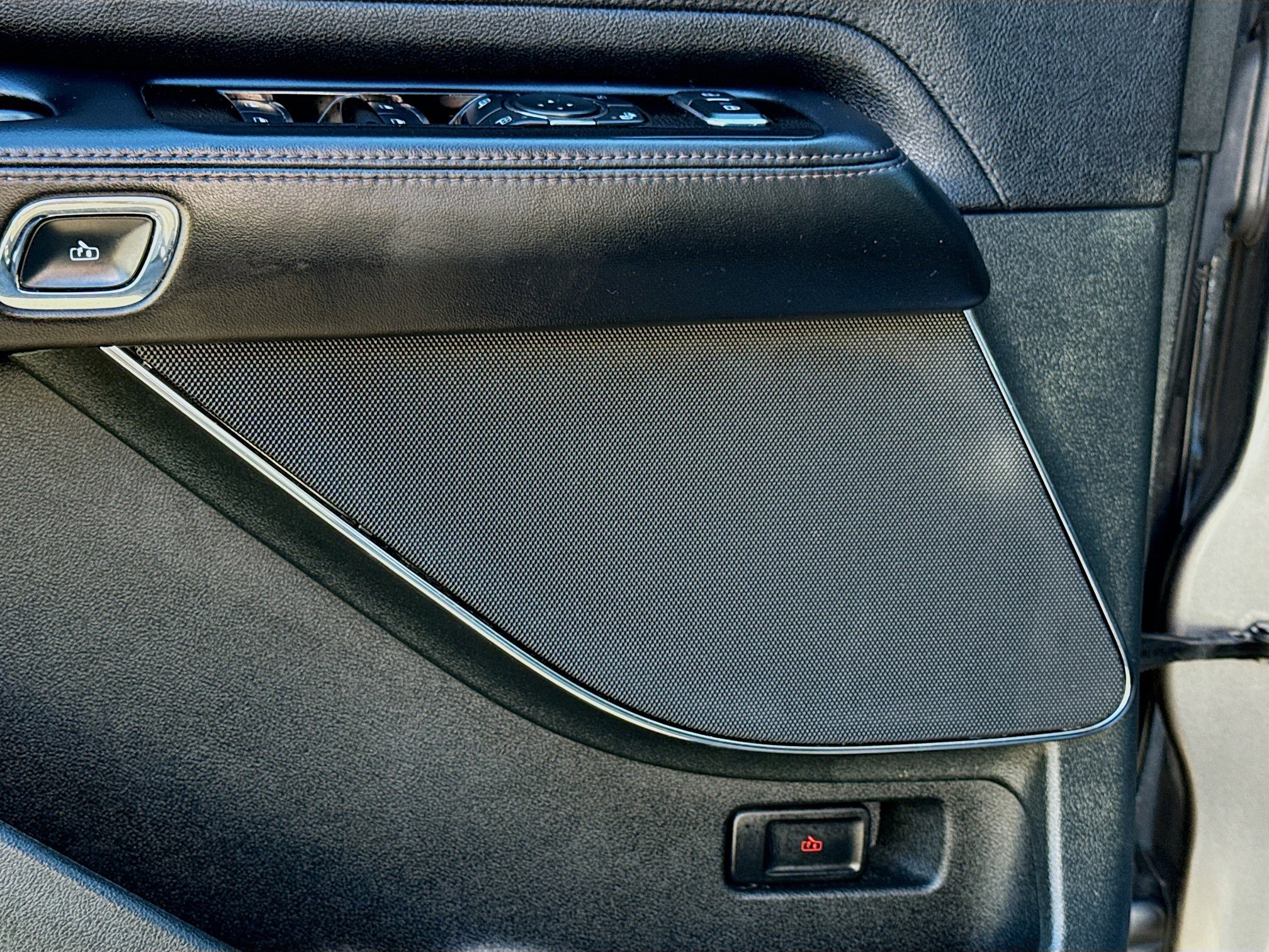 Used 2023 Lincoln Aviator Reserve image 23