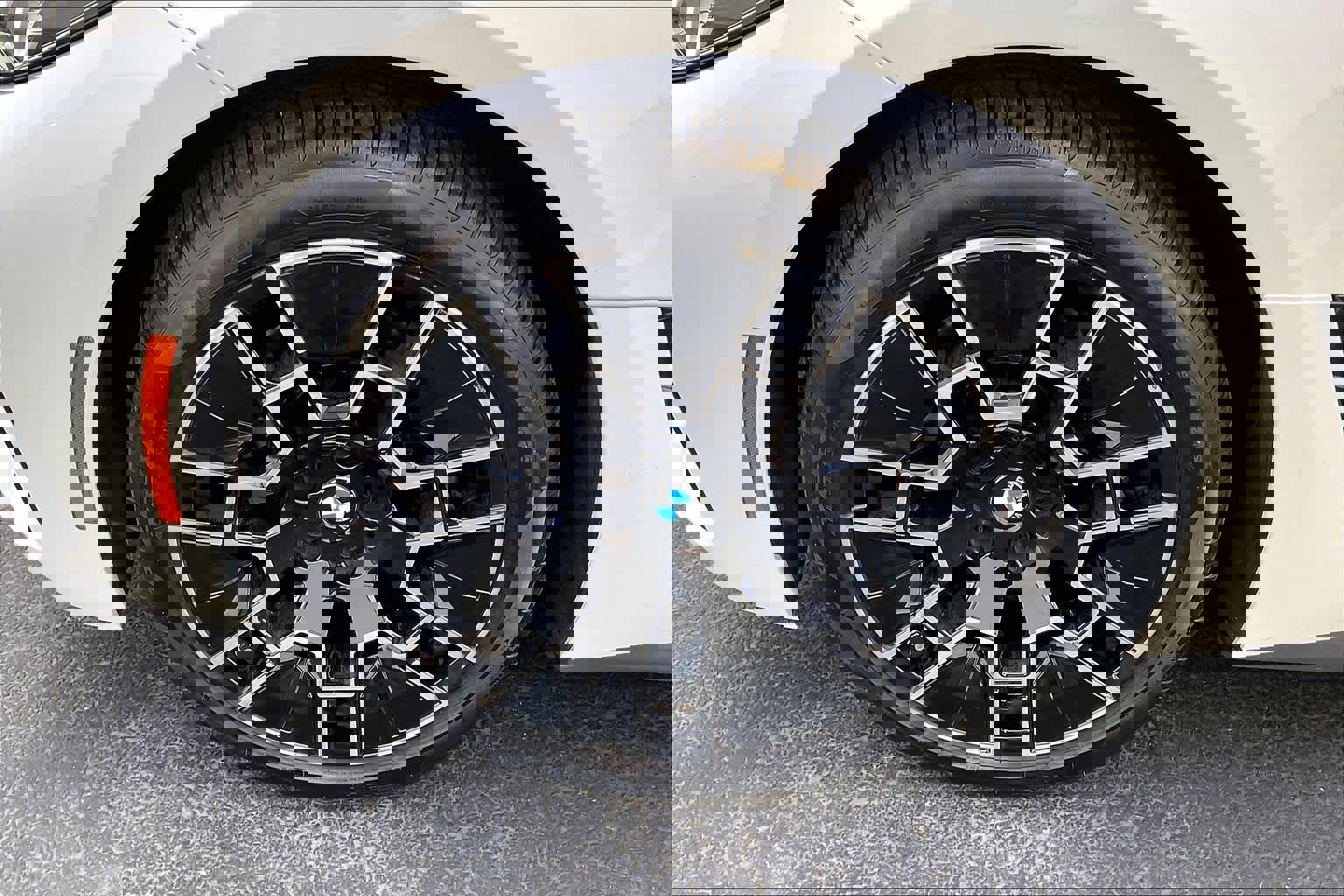 Used 2025 BMW 430i xDrive w/ M Sport Package image 12