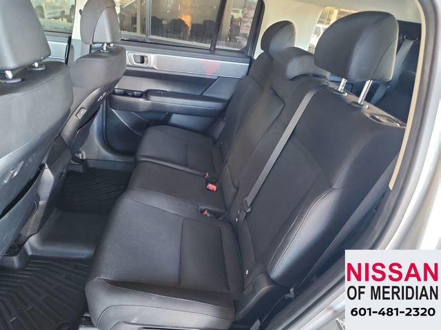 Used 2025 Hyundai Santa Fe SE image 31