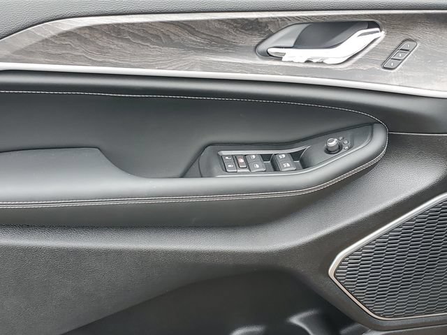 New 2026 Jeep Grand Cherokee Limited AWD/4WD image 16