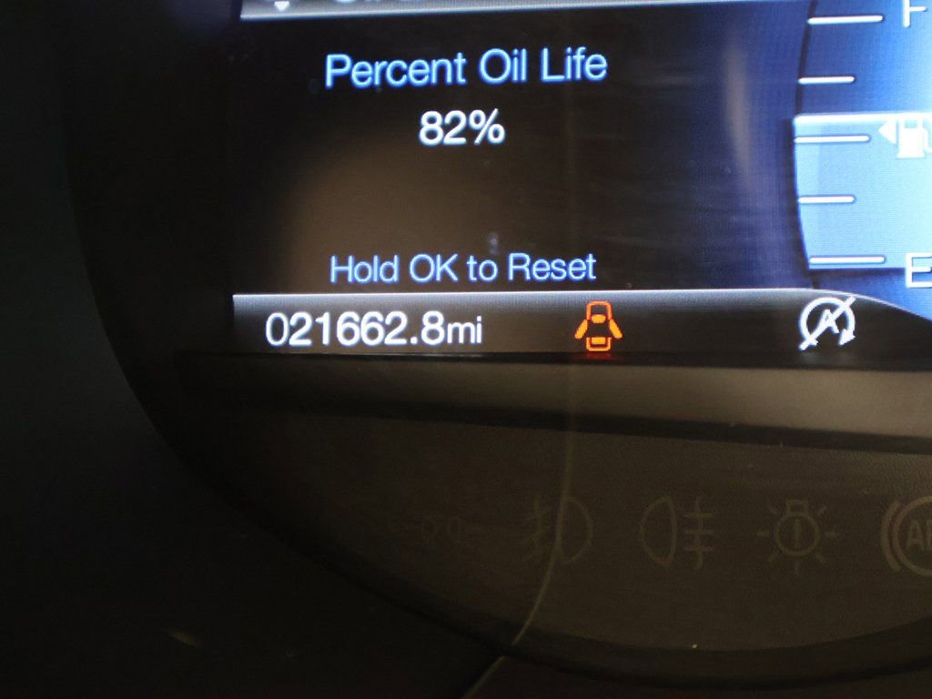 Used 2024 Ford Edge SEL image 38