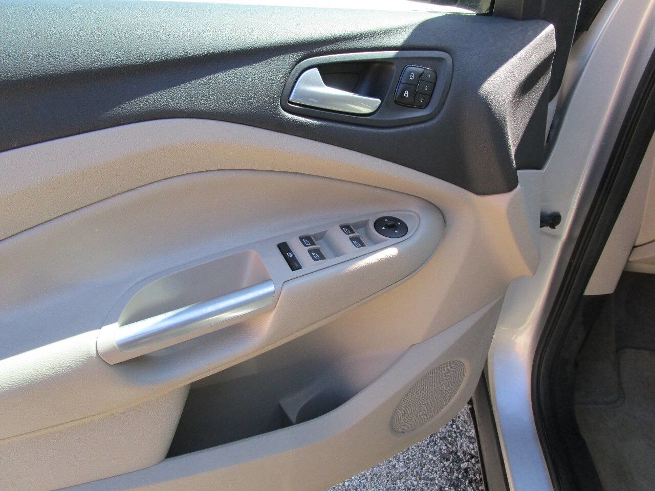 Used 2013 Ford Escape SEL image 9