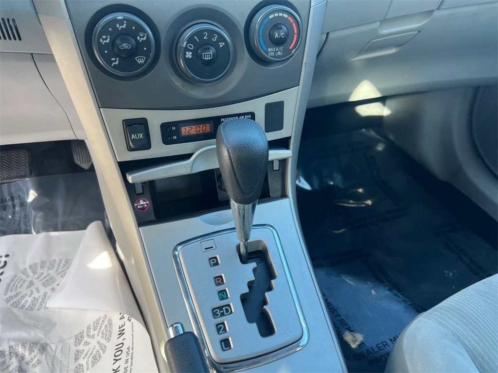 Used 2011 Toyota Corolla LE image 11