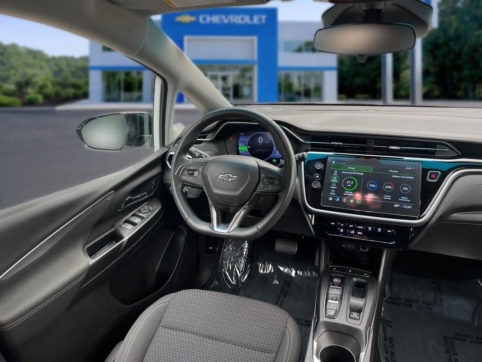 Certified 2023 Chevrolet Bolt LT w/ Driver Confidence Package FWD image 34