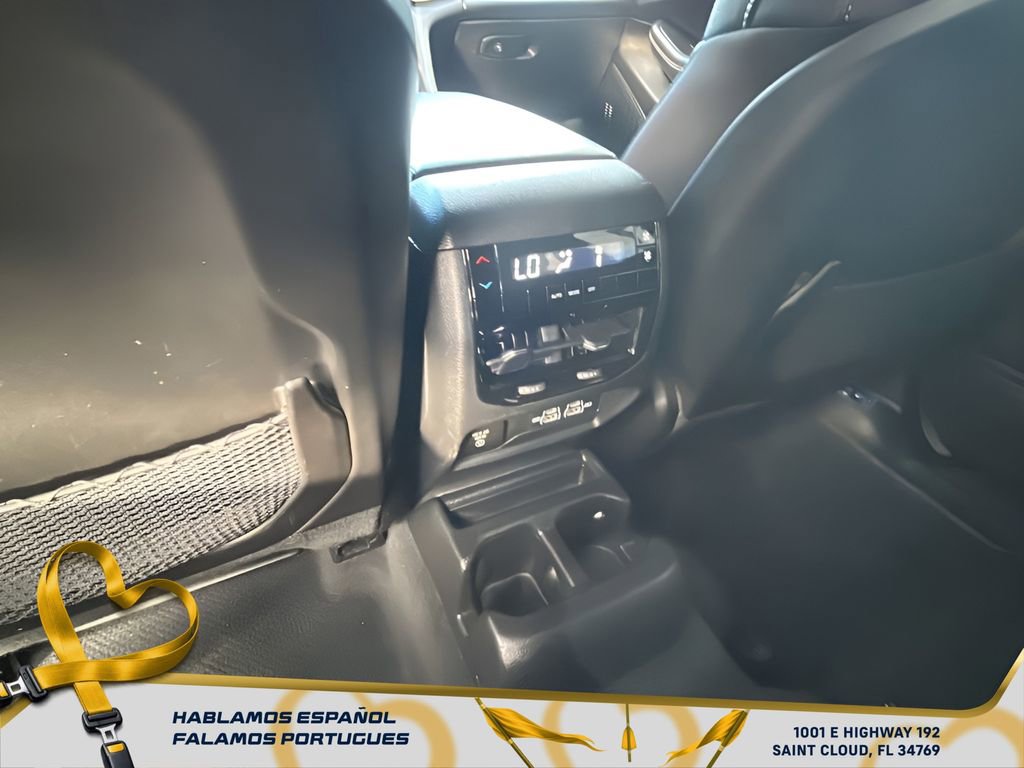 Used 2023 Jeep Grand Cherokee L Laredo image 23