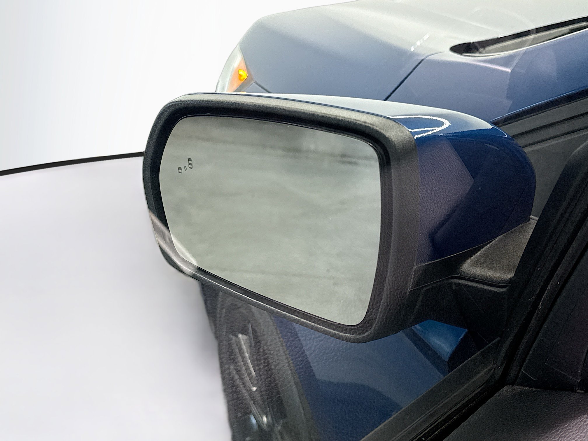 Used 2022 Ford Edge ST-Line AWD/4WD image 16