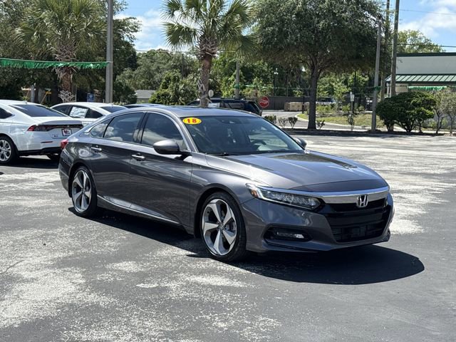 Used 2018 Honda Accord Touring image 2