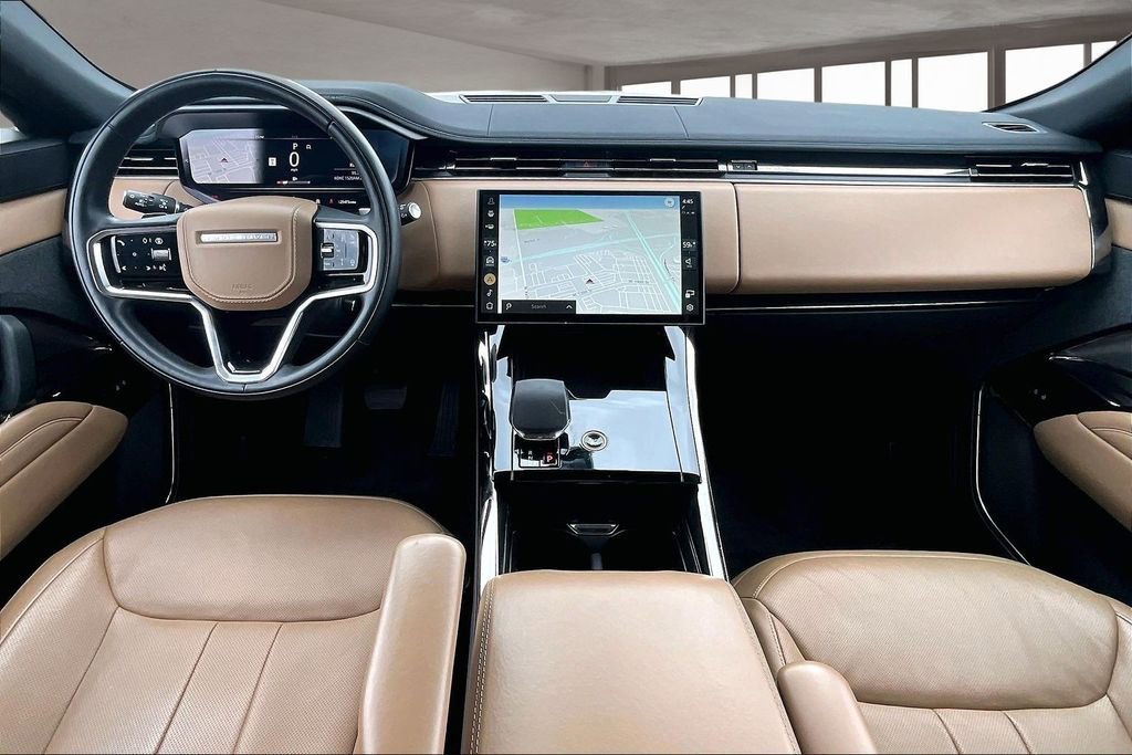 Used 2024 Land Rover Range Rover Sport SE image 15