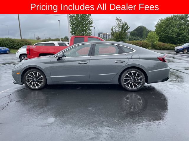 Used 2020 Hyundai Sonata SEL Plus w/ Tech Package FWD image 3