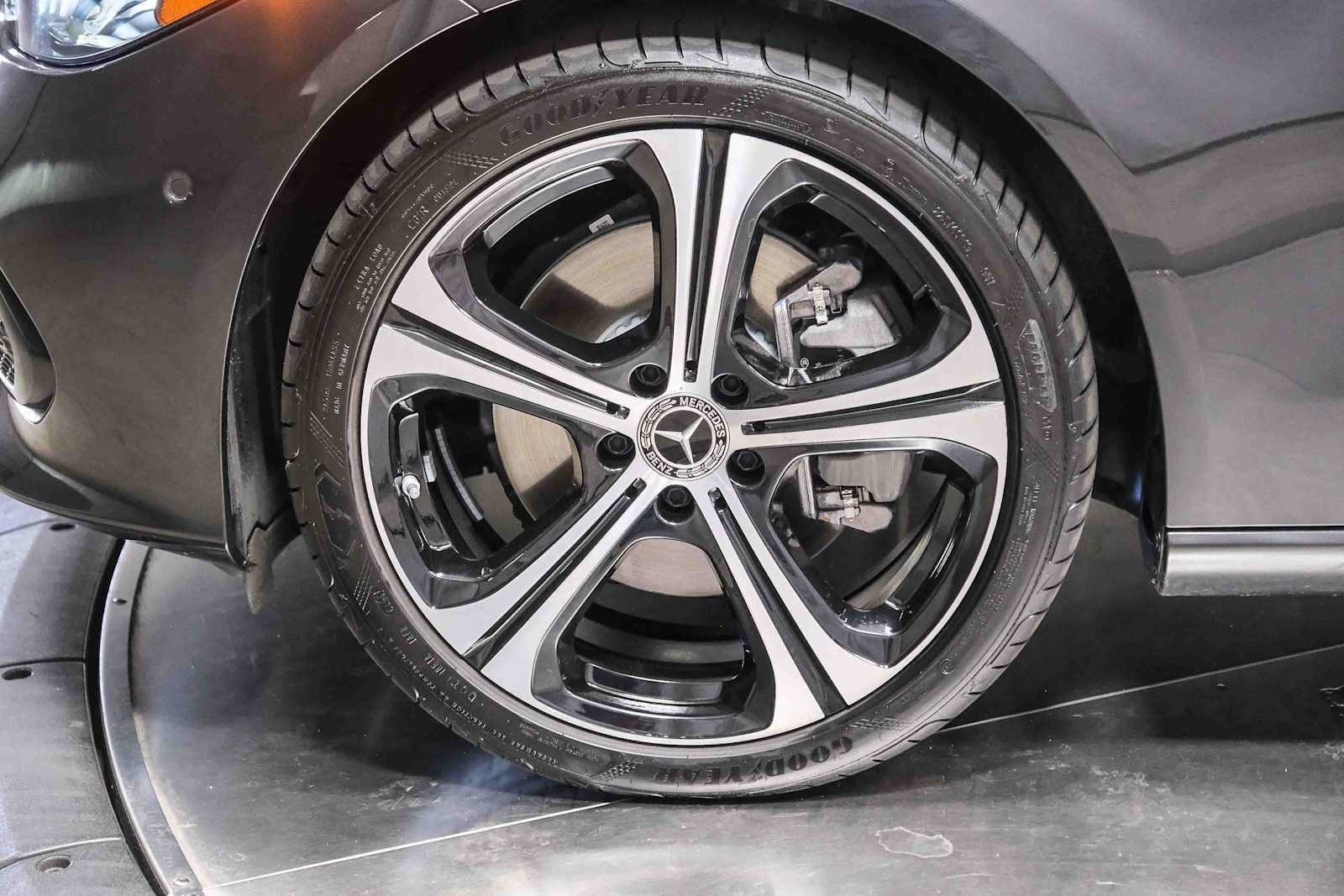 Certified 2026 Mercedes-Benz C 300 Sedan image 10