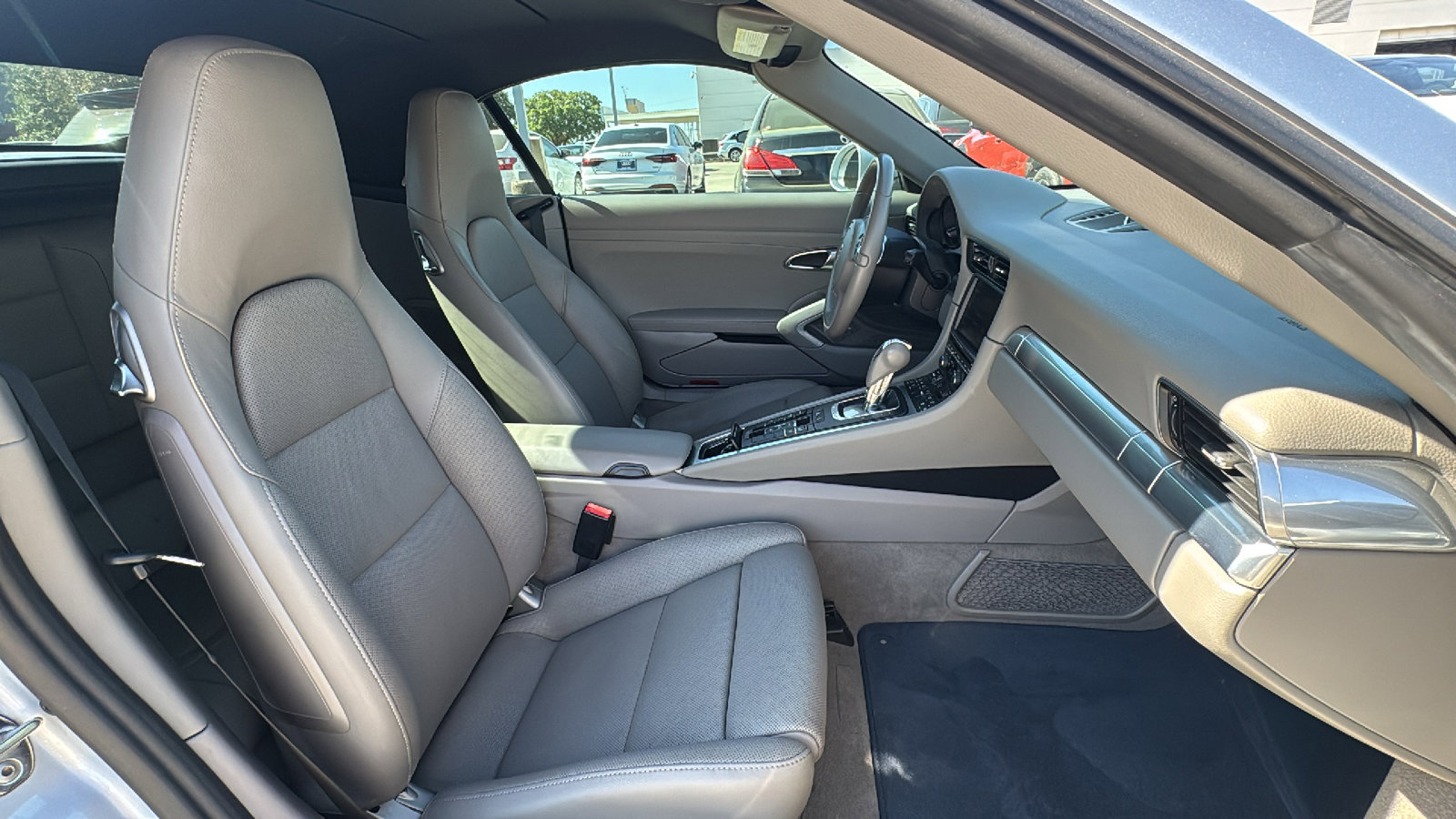 Used 2014 Porsche 911 Carrera S image 28