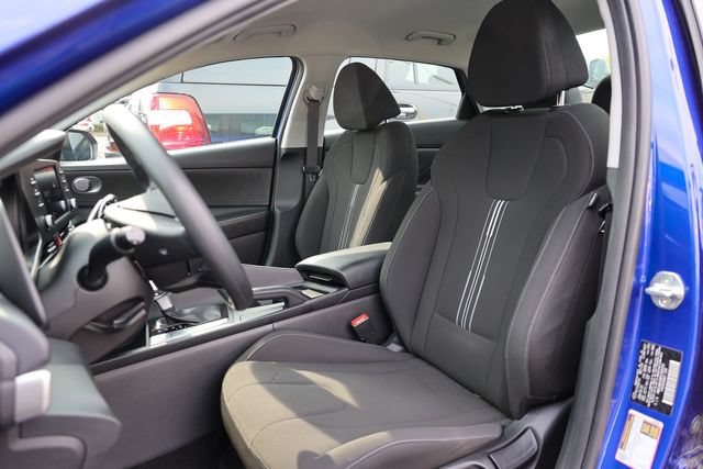 Used 2023 Hyundai Elantra SEL FWD image 22