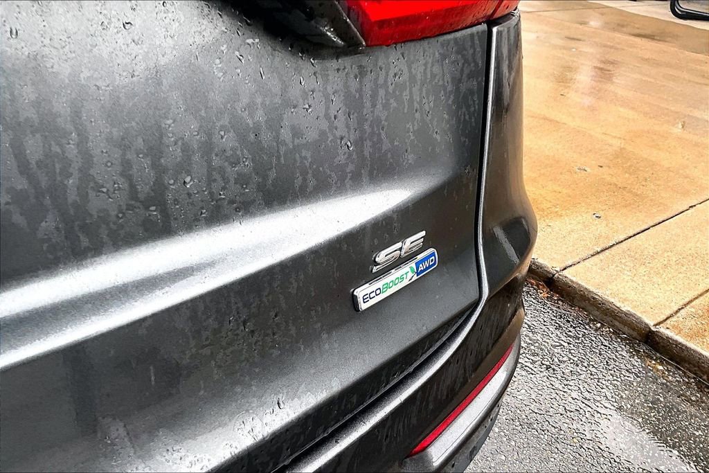 Used 2019 Ford Fusion SE image 7