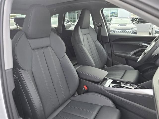 Used 2025 Audi Q5 Premium AWD/4WD image 16