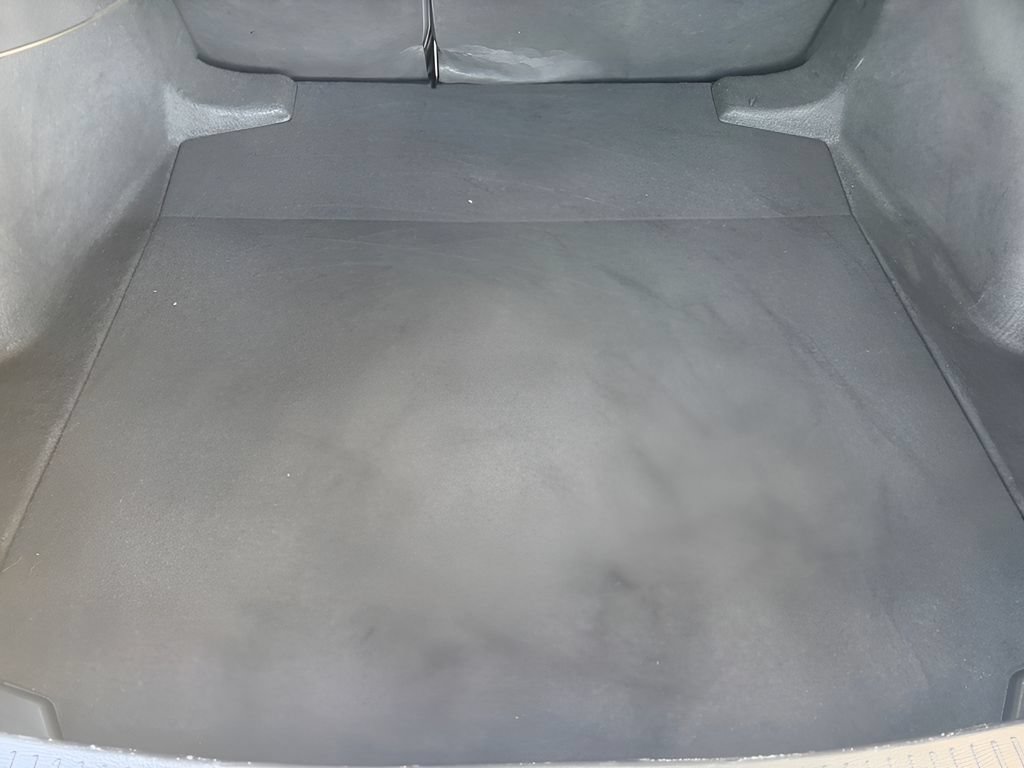 Used 2022 Toyota Corolla LE FWD image 32