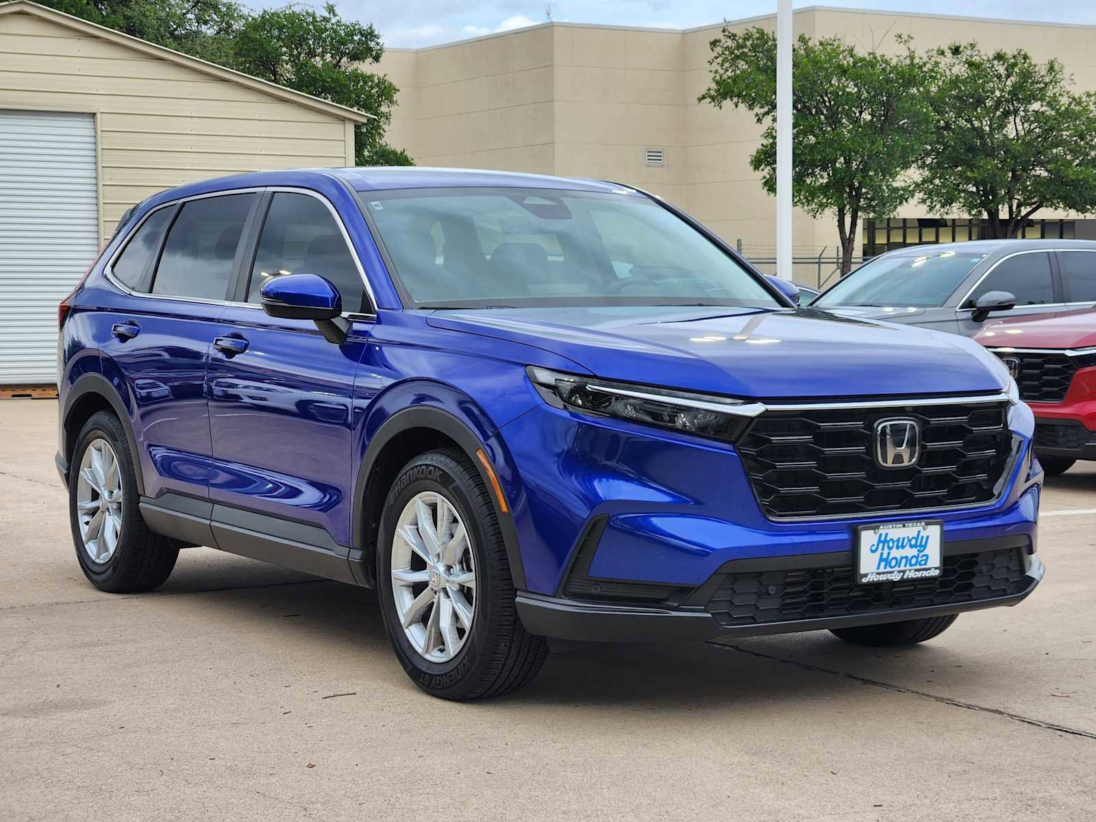 Used 2025 Honda CR-V EX-L image 3