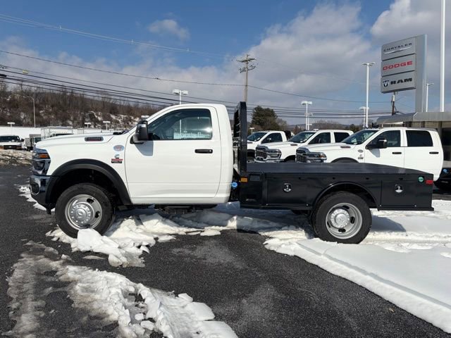 New 2026 RAM 5500 Tradesman w/ Chrome Appearance Group AWD/4WD image 4