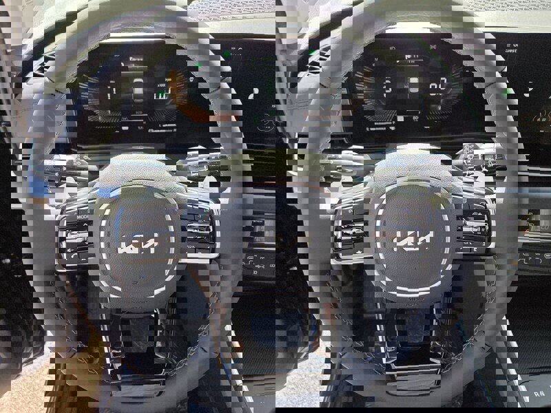 New 2026 Kia Carnival LXS image 11