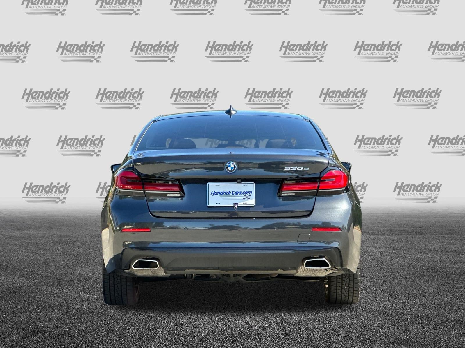 Used 2023 BMW 530e w/ Premium Package RWD image 6