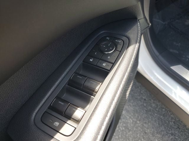 Used 2024 Lexus RX 350 FWD w/ Technology Package image 22