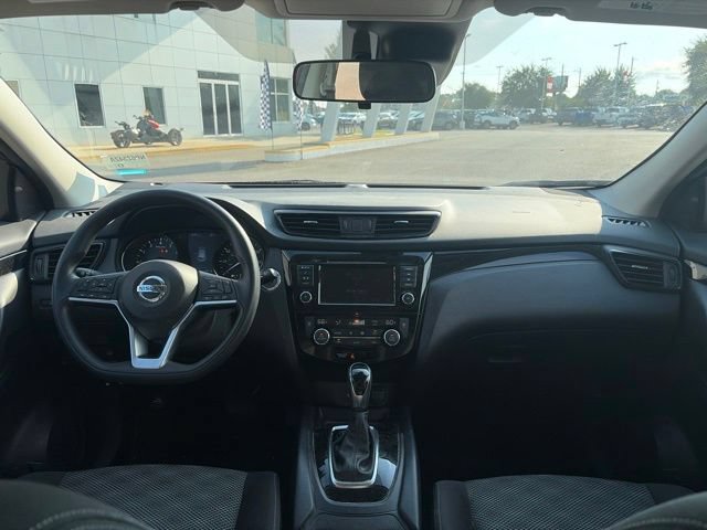 Used 2019 Nissan Rogue Sport SV FWD image 24