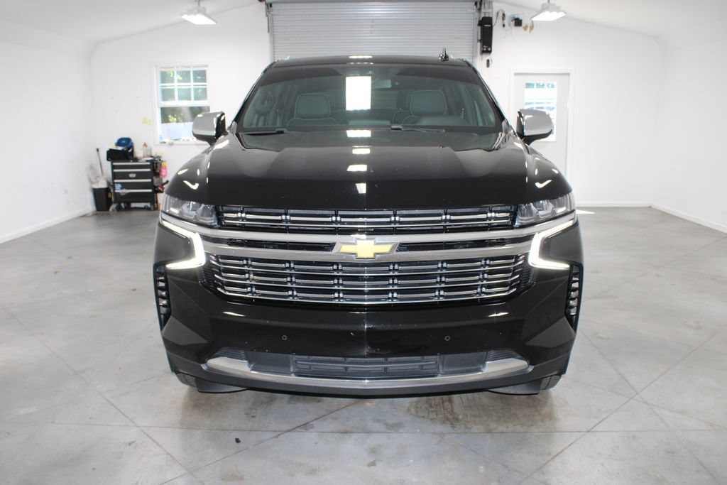Used 2022 Chevrolet Suburban Premier RWD image 4