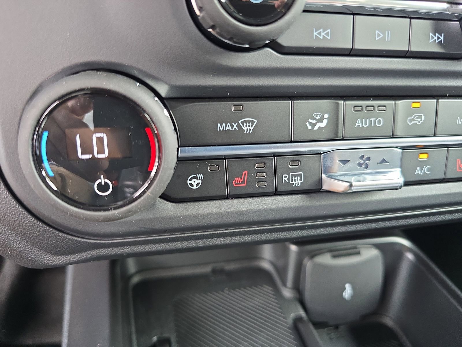 New 2025 Ford Bronco Outer Banks image 17