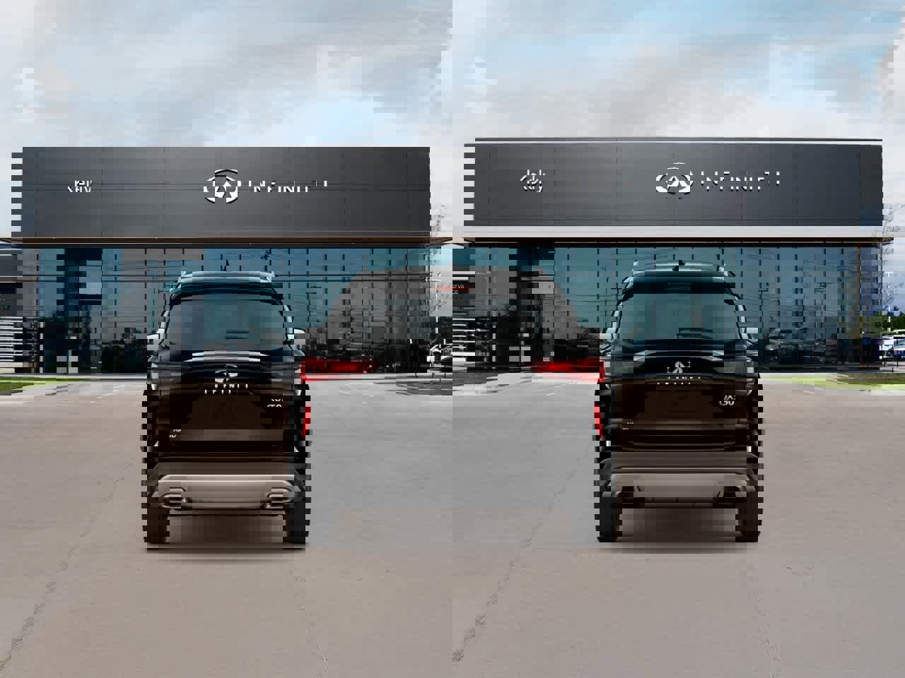 New 2025 INFINITI QX50 Luxe image 2