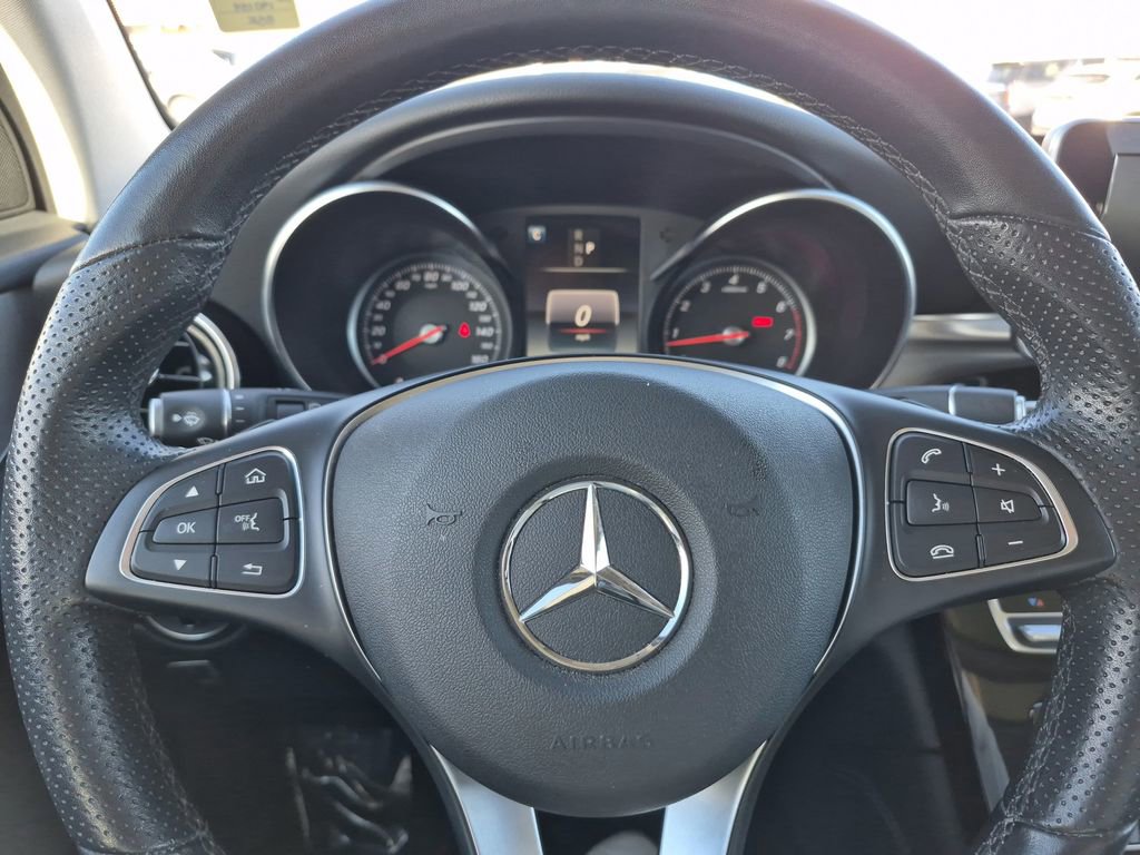 Used 2019 Mercedes-Benz GLC 300 4MATIC image 19