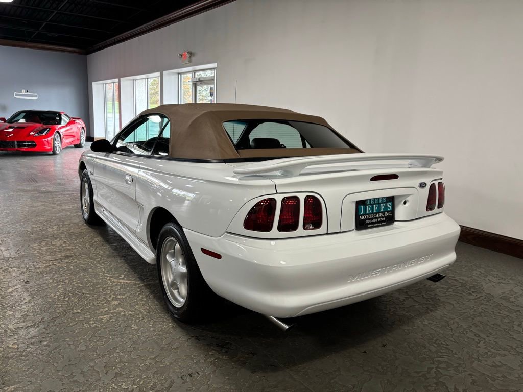 Used 1998 Ford Mustang GT image 10