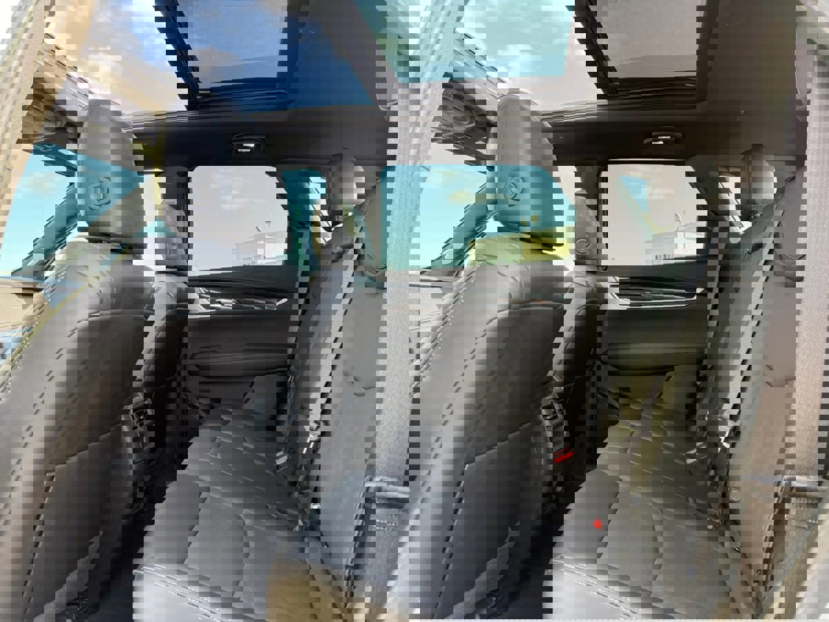 Used 2024 Cadillac XT5 Premium Luxury image 15