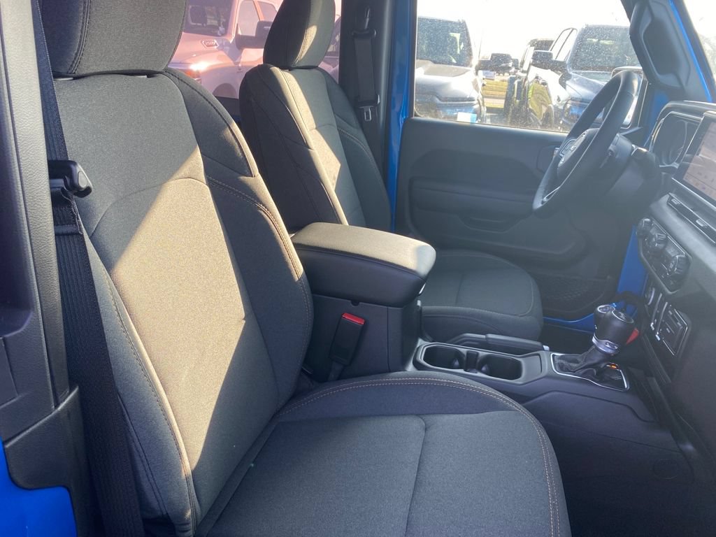 New 2026 Jeep Wrangler Sport AWD/4WD image 20