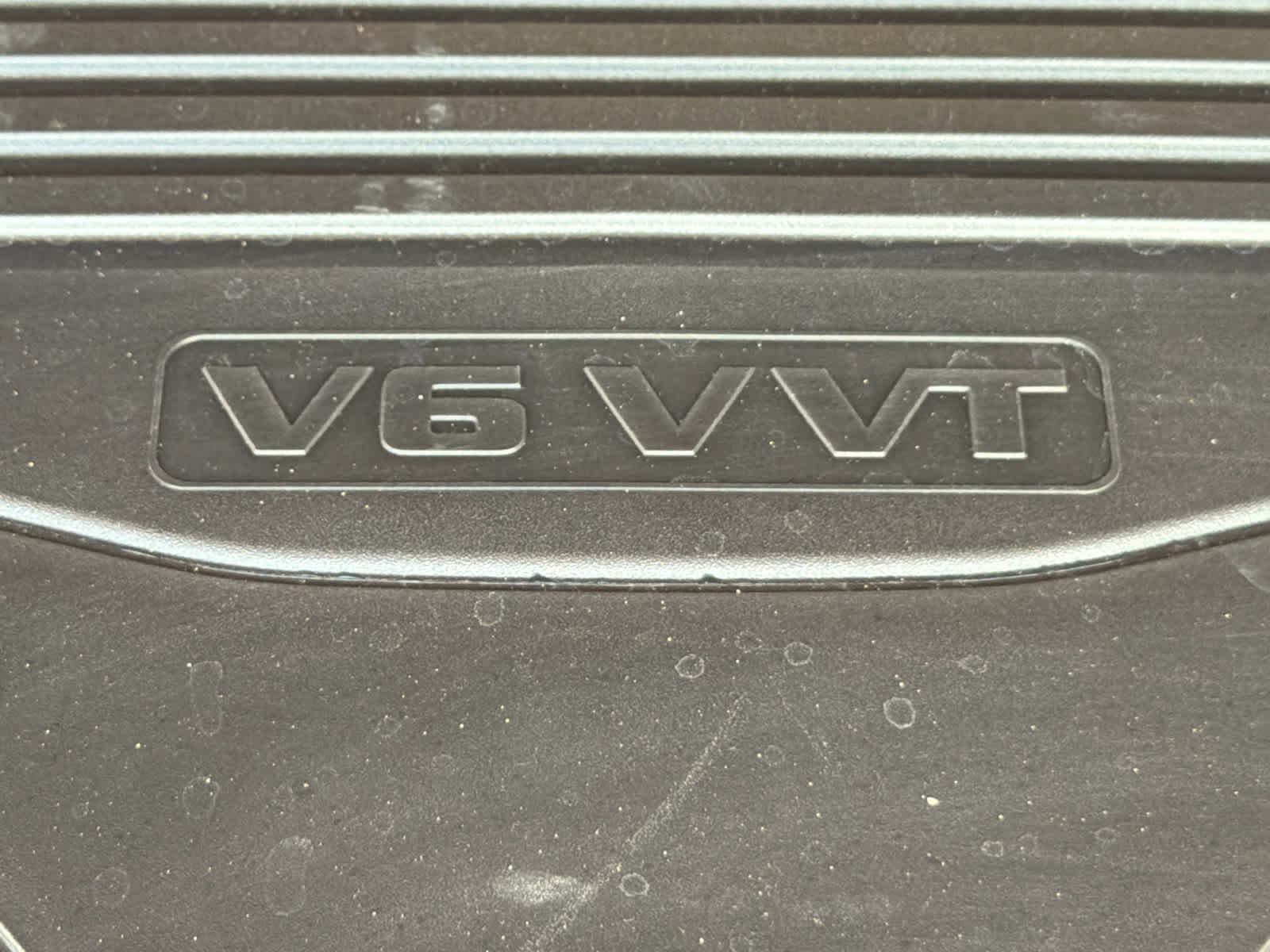 Used 2023 GMC Acadia SLT FWD image 40